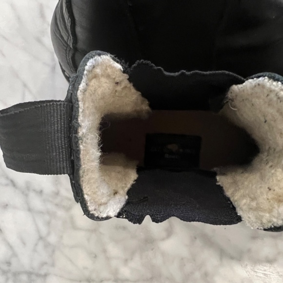 Roots Sherpa lined boot - Picture 5 of 6